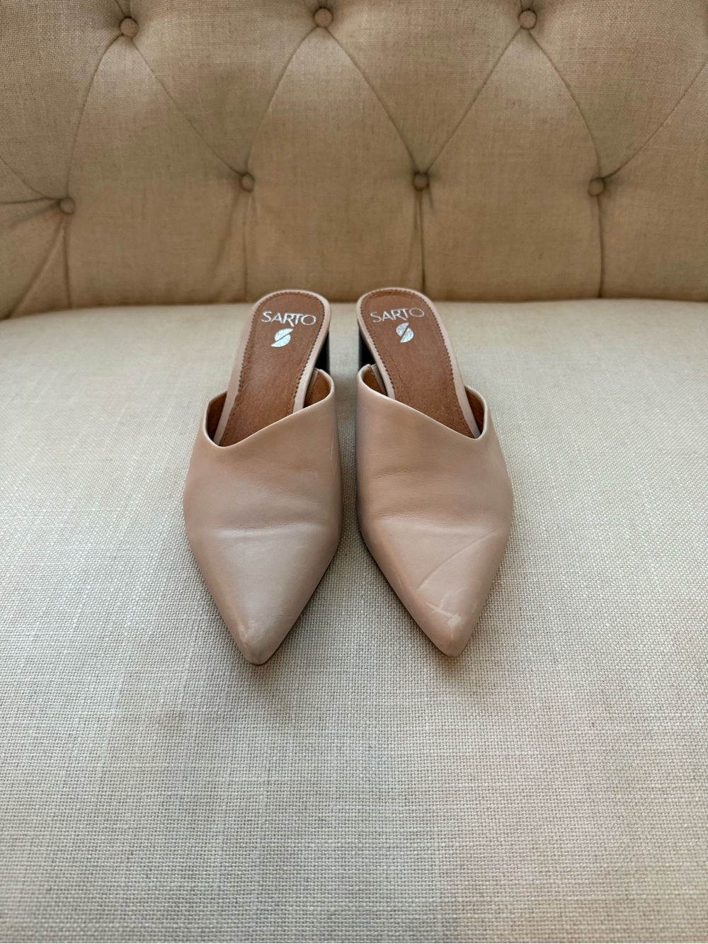 Franco Sarto Nude Pointed-Toe Leather Mules